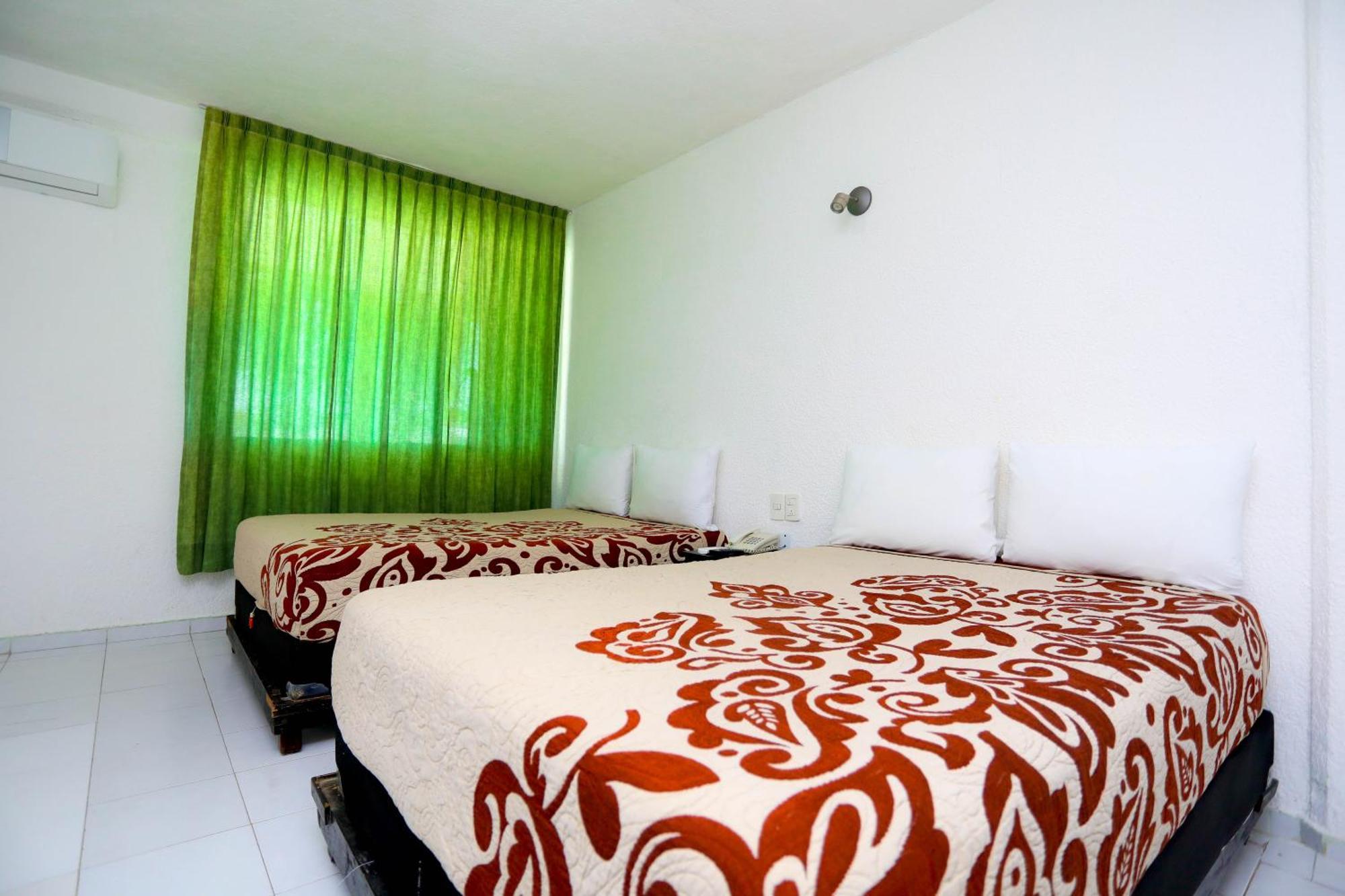 קנקון Hotel Maria De Lourdes מראה חיצוני תמונה