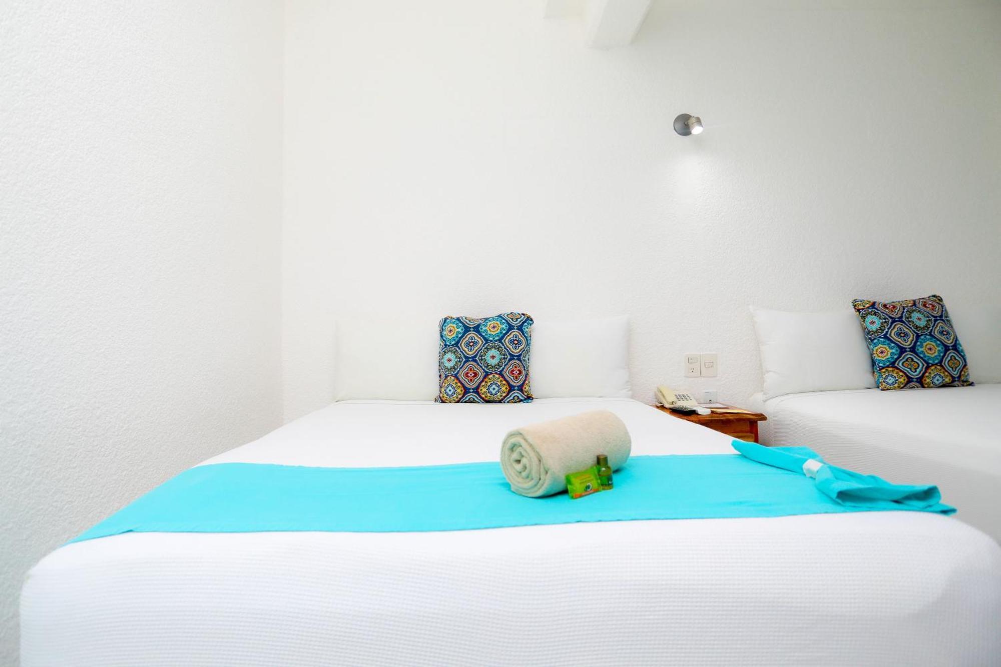 קנקון Hotel Maria De Lourdes מראה חיצוני תמונה