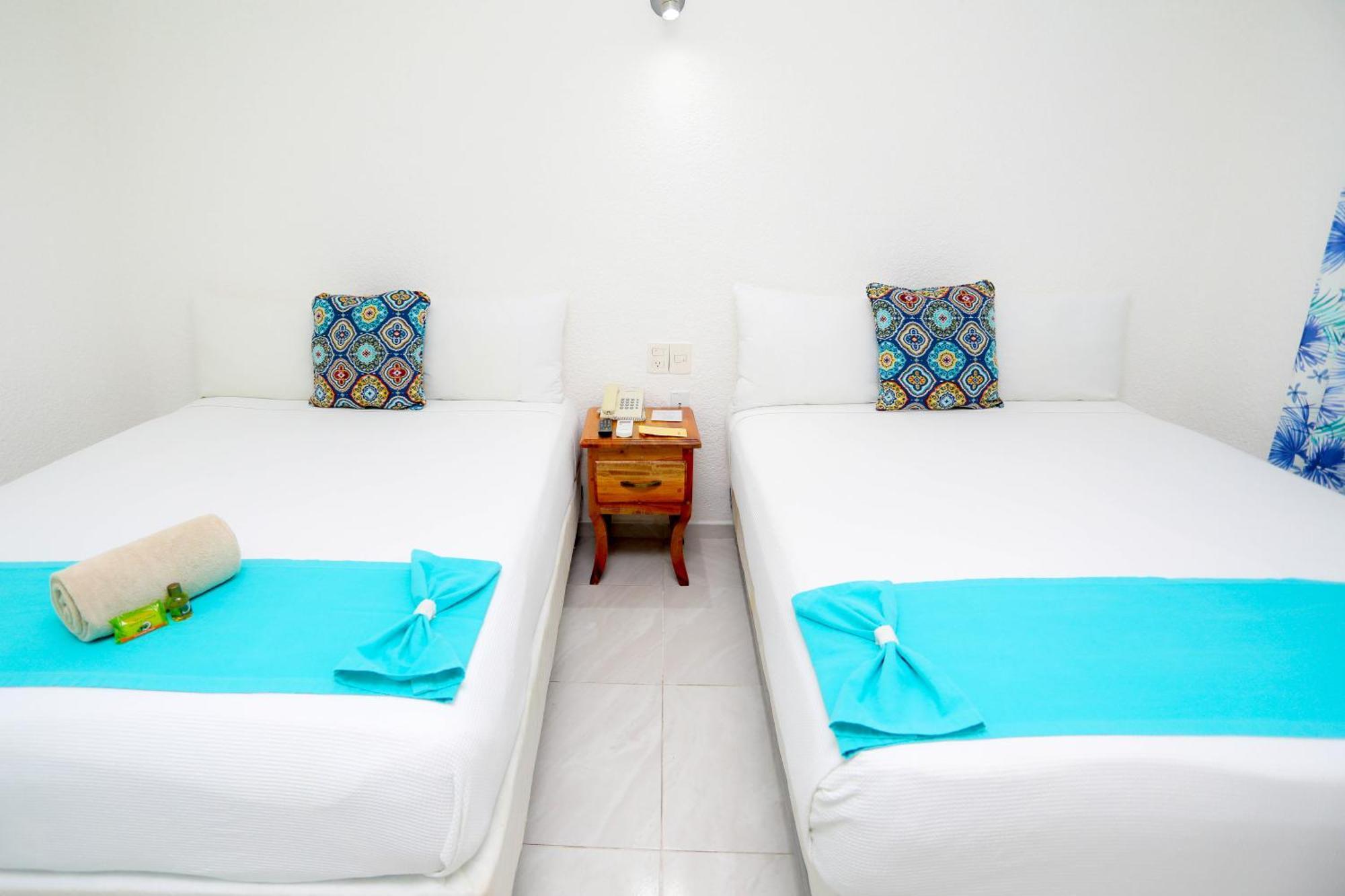 קנקון Hotel Maria De Lourdes מראה חיצוני תמונה
