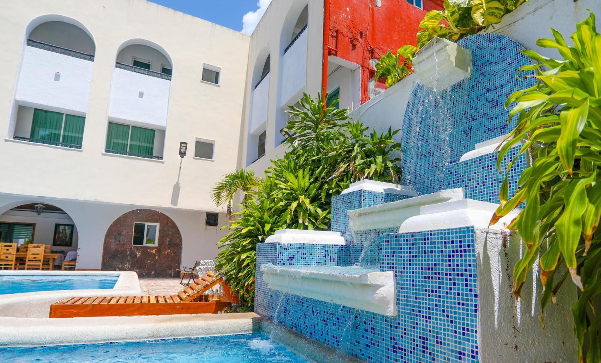 קנקון Hotel Maria De Lourdes מראה חיצוני תמונה